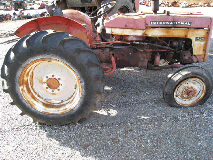 International 424 Tractor Parts
