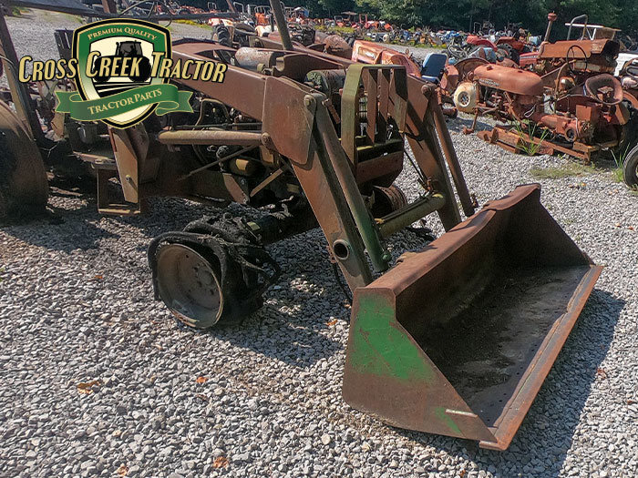 Used John Deere 520 Loader