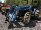 Used New Holland 32LA Loader