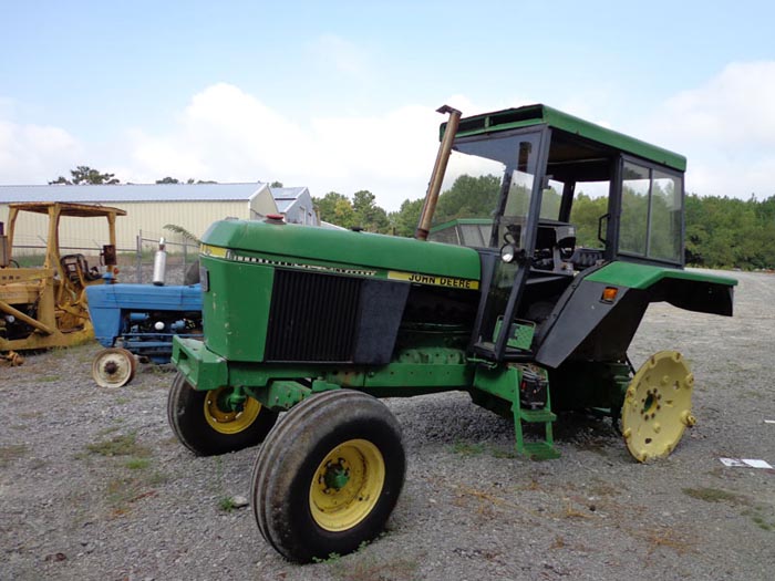 Used John Deere 3140 Tractor Parts